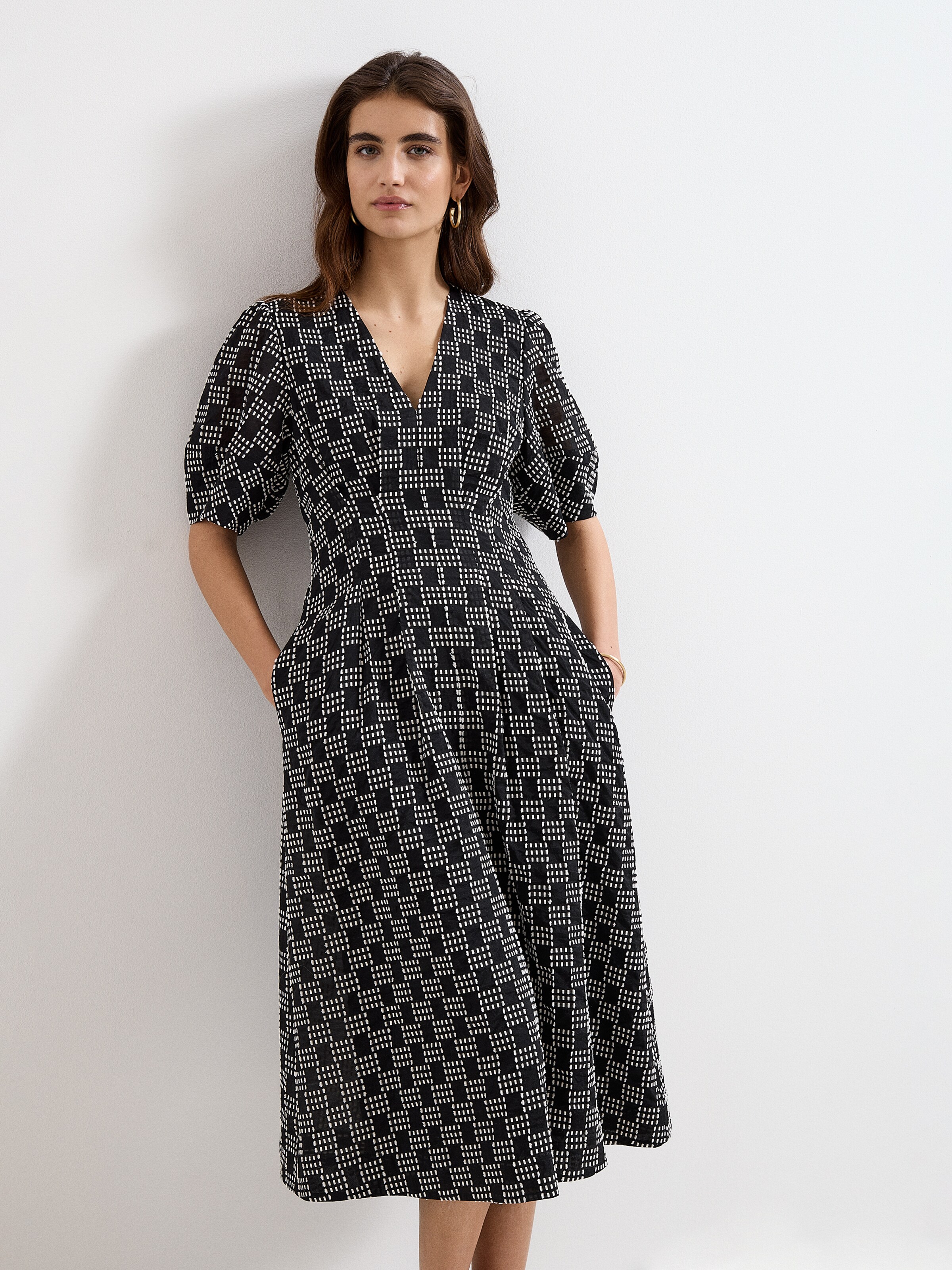 Phase Eight Dress in Black: front