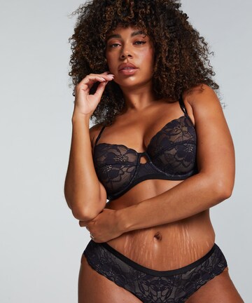 T-shirt Reggiseno 'Sophia' di Hunkemöller in nero: frontale