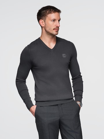 Pullover di Ombre in grigio