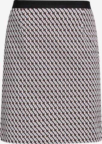 COMMA Skirt in White: front