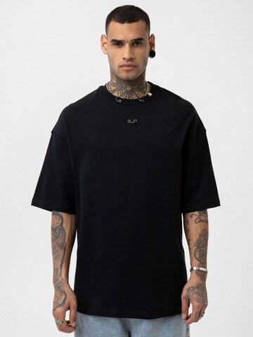 Dandalo Shirt in Black: front