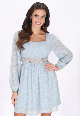 Robe faina en bleu : devant