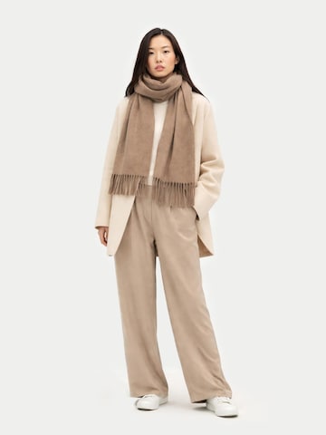 GOBI Cashmere Sjaal 'Unisex Cashmere Fringed Scarf' in Grijs