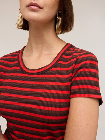 T-shirt MOTIVI en rouge