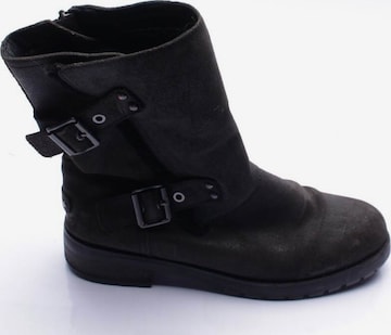 UGG Stiefeletten 40 in Braun: predná strana