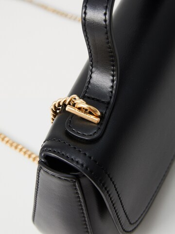 Calvin Klein Kabelka - Čierna: horná strana