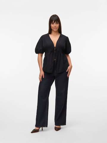 Chemisier 'VMCJarlotte' Vero Moda Curve en noir