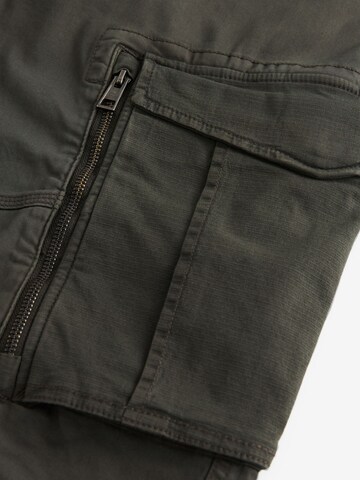 Slimfit Pantaloni cargo di Next in verde