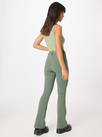 évasé Pantalon VERO MODA en vert