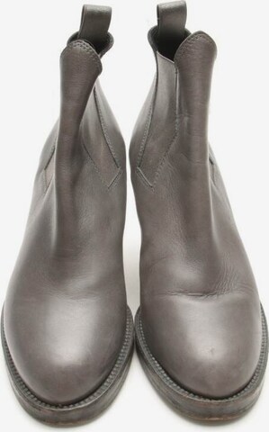 Acne Dress Boots in 38 in Grey