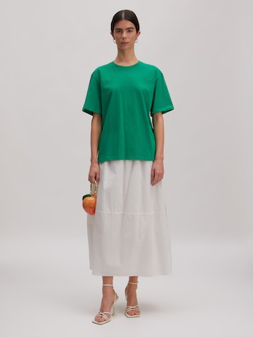 Tricou 'Milly' de la EDITED pe verde