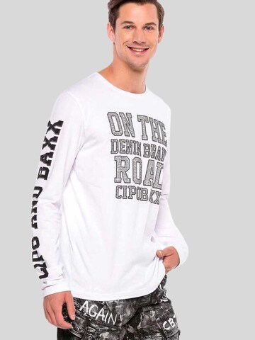 CIPO & BAXX Shirt in Wit: voorkant