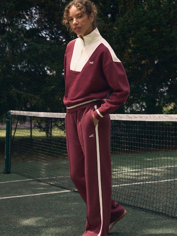 SELF Loose fit Trousers in Red