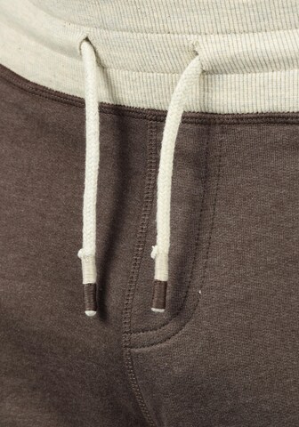 BLEND Regular Sweatshorts 'JULIO' in Braun