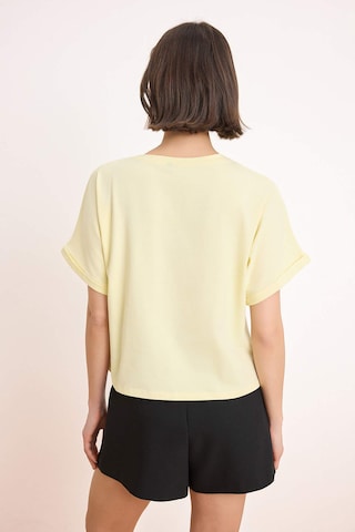 Trendyol Shirt in Yellow