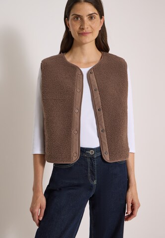 CECIL Vest in Brown: front