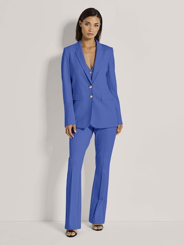 MADELEINE Blazers in Blauw