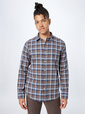 Coupe regular Chemise minimum en bleu : devant