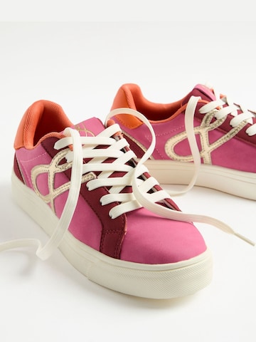 Sneaker bassa di love & roses in rosa