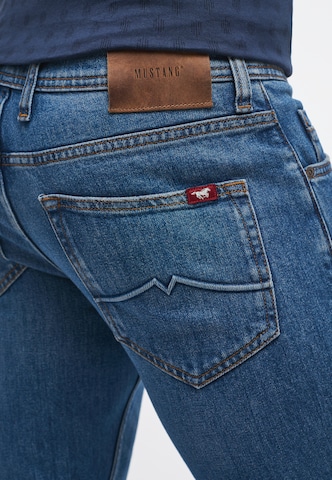 MUSTANG Regular Jeans in Blau