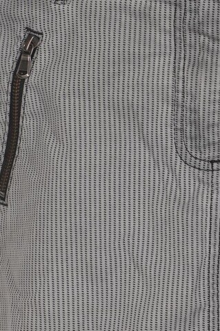 Kenny S. Skirt in L in Grey