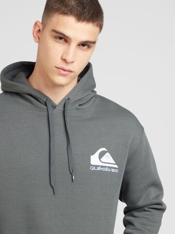 QUIKSILVER Sweatshirt in Grün