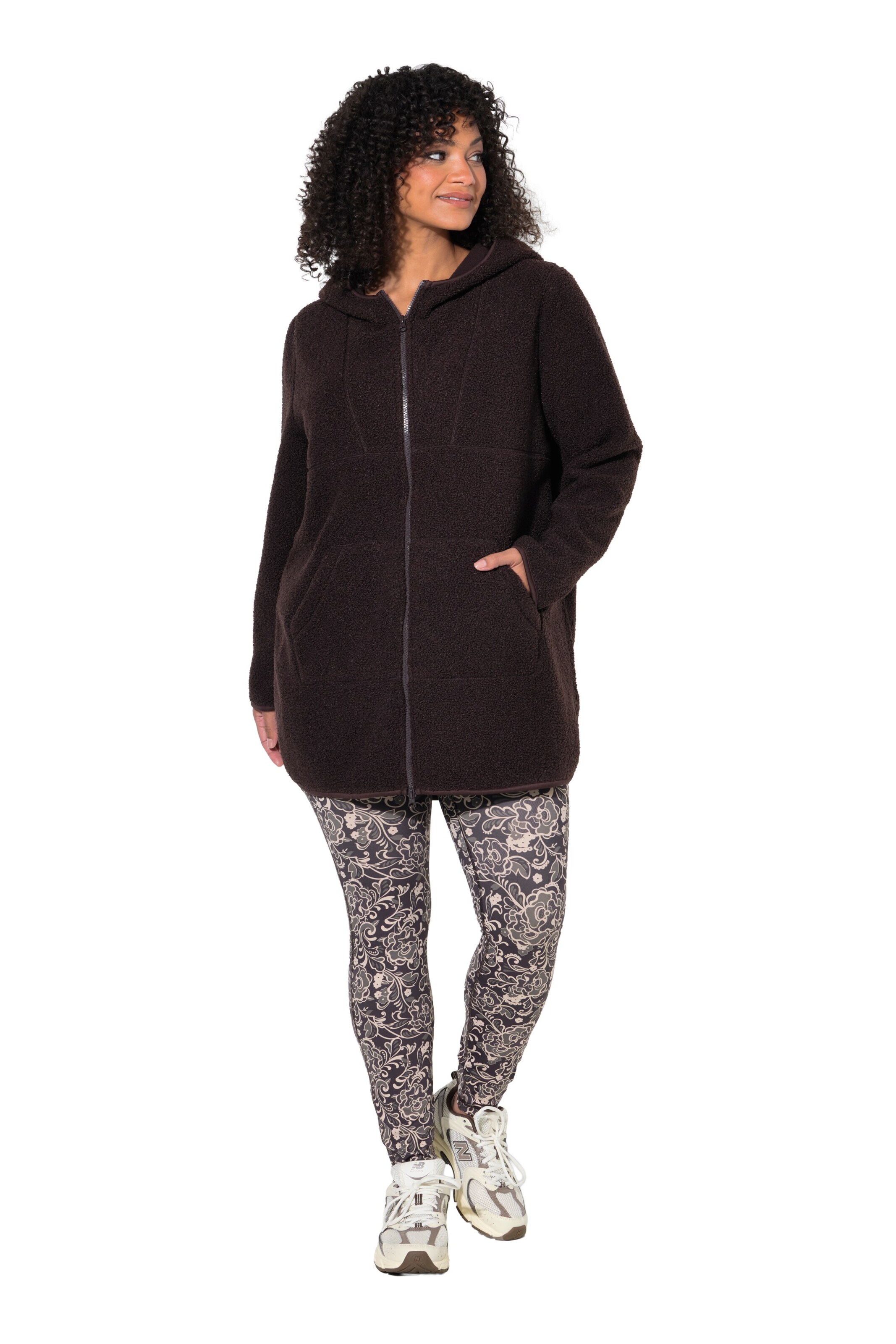 Ulla Popken Fleece jas in Bruin: voorkant