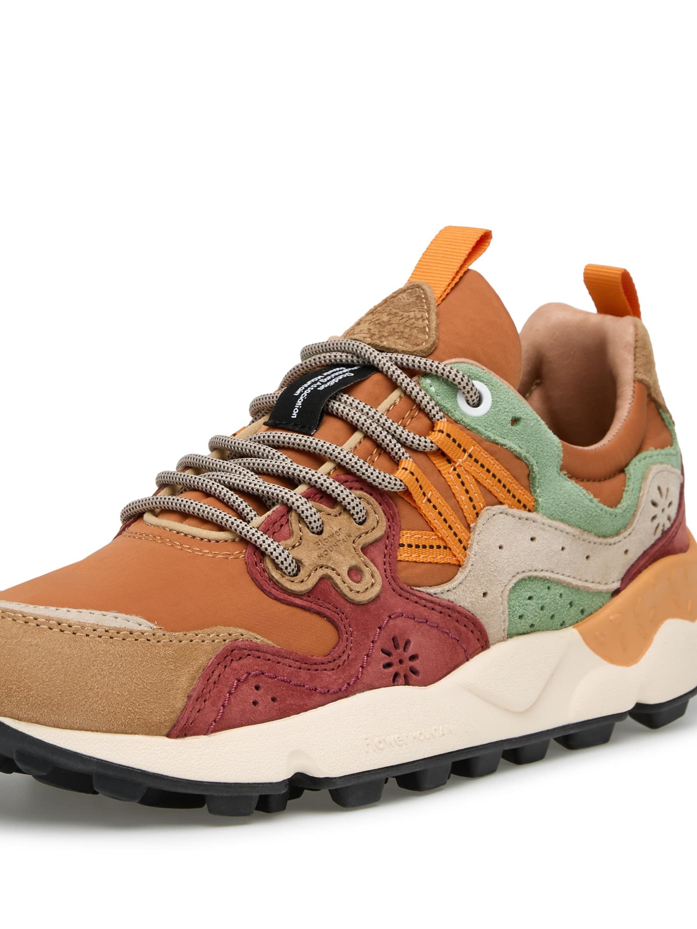 Flower Mountain Sneakers laag 'YAMANO 3 UNI' in Oranje