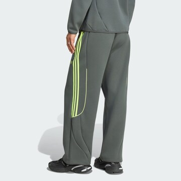ADIDAS ORIGINALS Loosefit Broek 'Teamgeist 26' in Groen