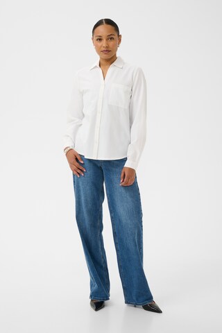 Kaffe - Blusa 'KAViola' em branco