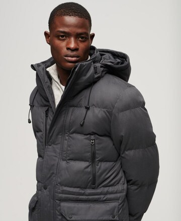 Veste d’hiver Superdry en noir