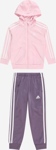 ADIDAS SPORTSWEAR Trainingspak 'Essentials' in Roze: voorkant