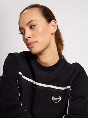 Hummel Sweatshirt 'LGC MAI' in Zwart