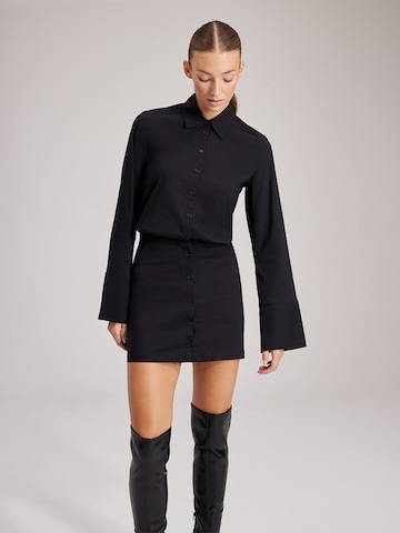 RÆRE by Lorena Rae Shirt Dress 'Naomi' in Black: front