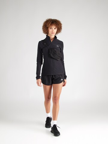 new balance Functioneel shirt 'Essentials Space' in Zwart