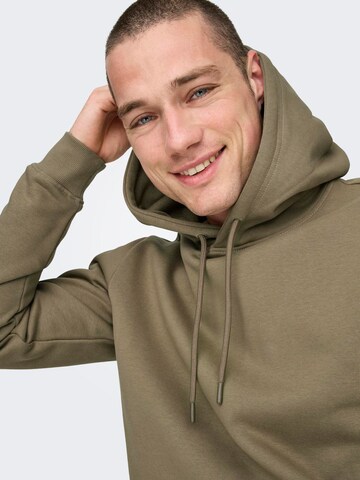 Only & Sons Sweatshirt 'ONSConnor' in Bruin