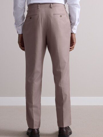 Slimfit Pantaloni con piega frontale di Next in beige