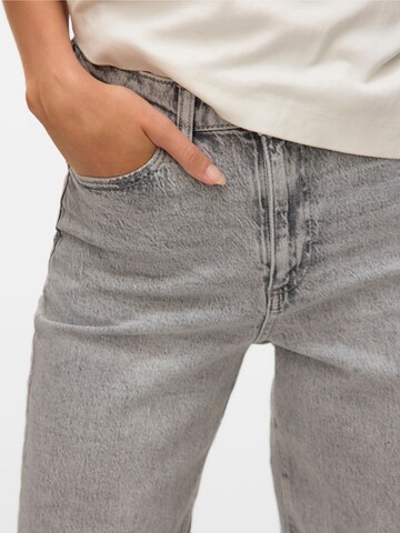 Loosefit Jean 'VMTessa' VERO MODA en gris