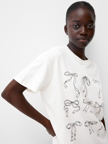 Bershka T-Shirt in Weiß