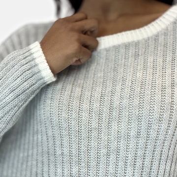 Elara Strikkjole i grå