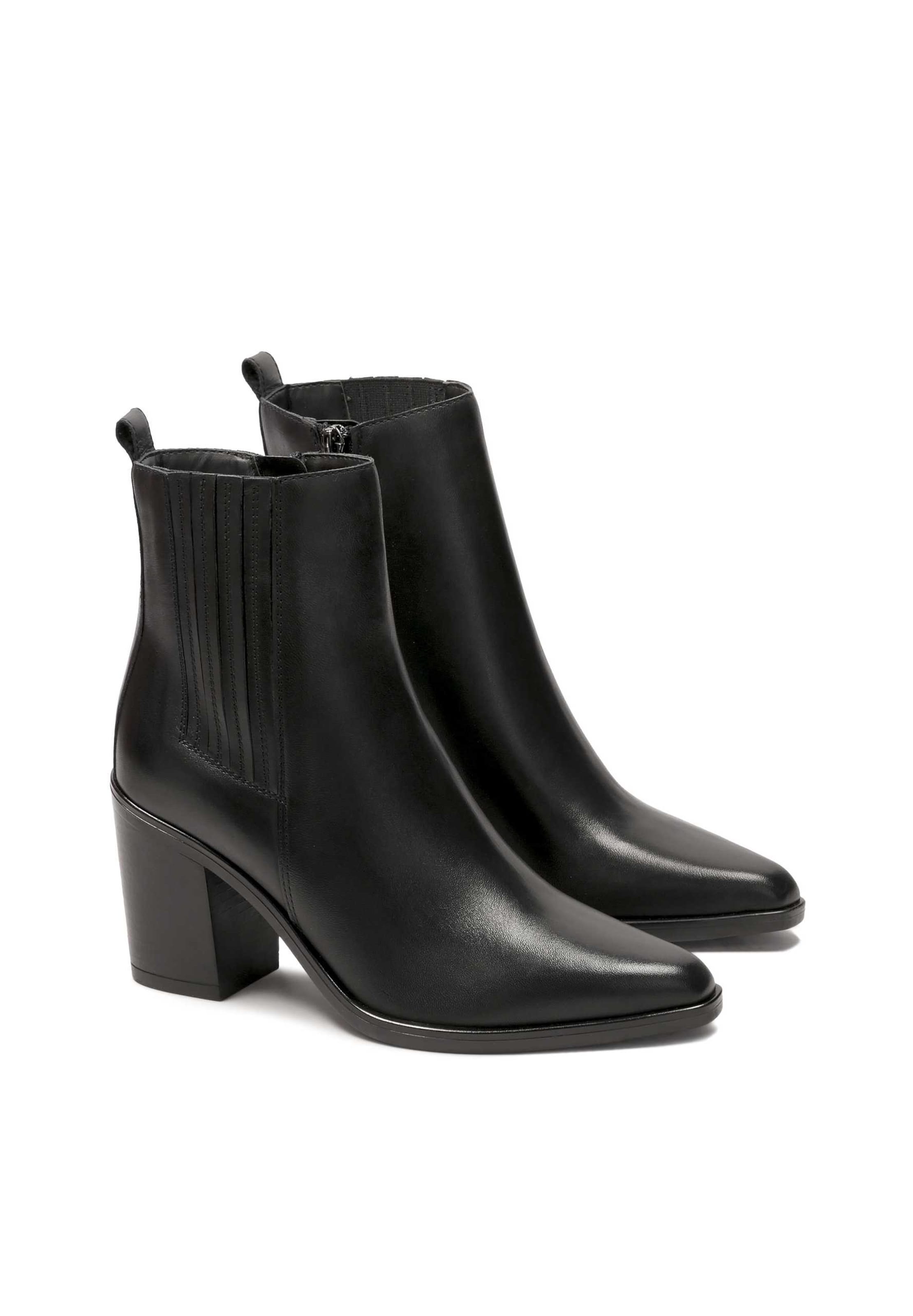 Kazar Къси ботуши в черно