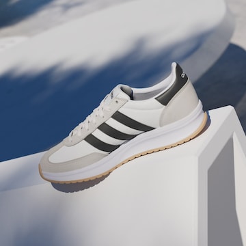 ADIDAS SPORTSWEAR Platform trainers 'Run 70S' in White
