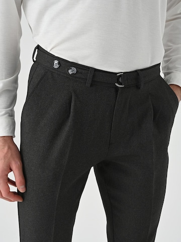 Antioch Slim fit Pleat-front trousers in Grey