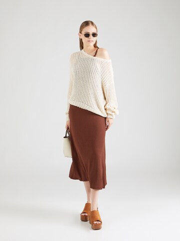 Happiness İstanbul Kleid in Braun