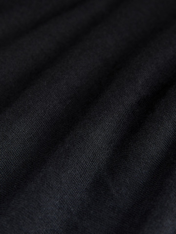 Next Рокля в черно