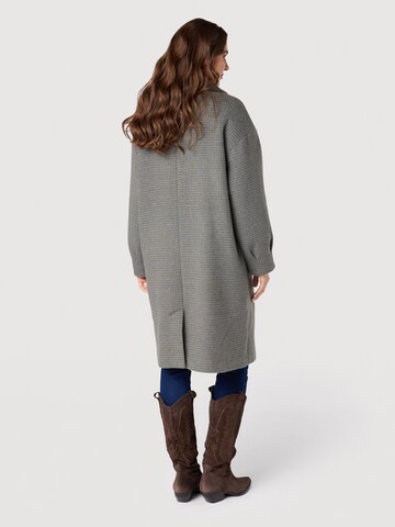 Cappotto di mezza stagione '9VS006' di Quiosque in grigio