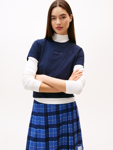 Tommy Jeans Тениска в синьо: отпред