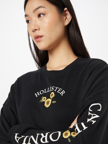 HOLLISTER Sweatshirt in Black