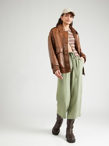 VILA Loose fit Trousers 'VIJOSA' in Green