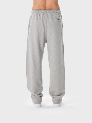 Ossy Homer Loose fit Workout Pants '450 GSM Heavy Cotton' in Grey